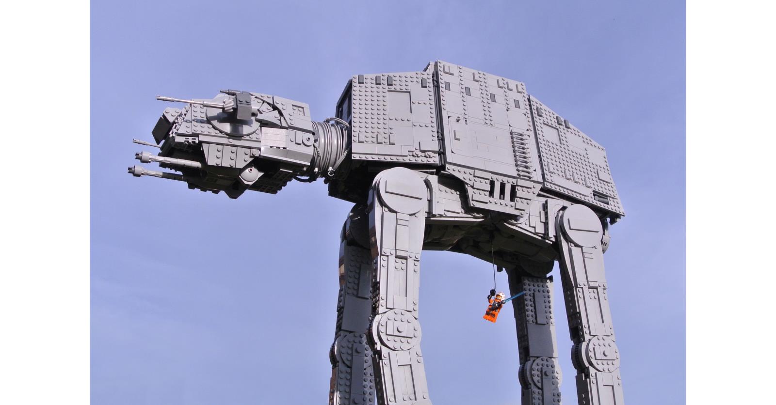 LEGO Star Wars 75313 AT-AT review | Brickset