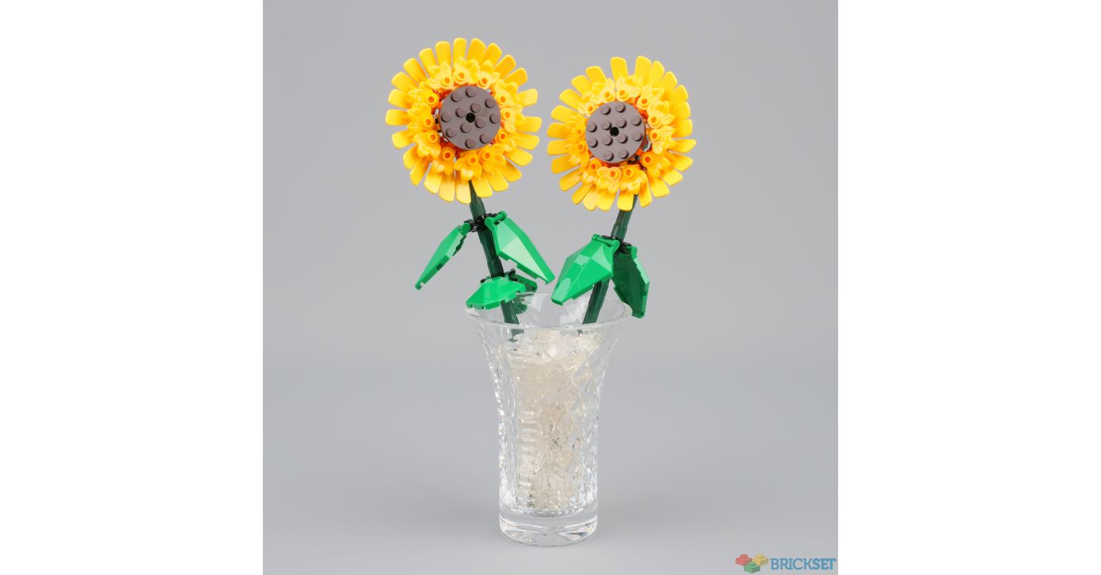 LEGO 40524 Sunflowers review Brickset