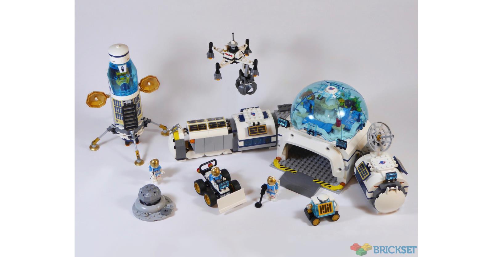 Lego store moon set